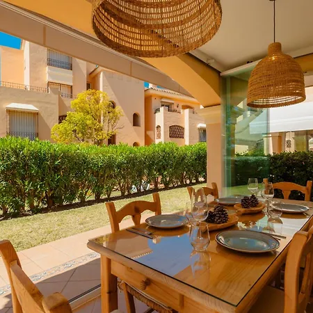 Newly Renovated With Large Private And Glazed Terrace, Close To The In Elviria, East Apartment Marbella